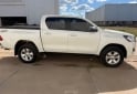 Camionetas - Toyota Hilux SRV 4 x 4 Aut 2020 Diesel 58000Km - En Venta