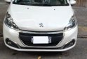 Autos - Peugeot 208 feline 2018 Nafta 103000Km - En Venta