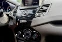 Autos - Ford Fiesta Titanium 2014 Nafta 69700Km - En Venta