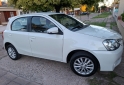 Autos - Toyota Etios 2015 Nafta 140000Km - En Venta