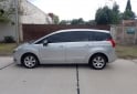 Autos - Peugeot 5008 2014 Nafta 148000Km - En Venta