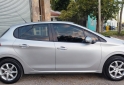 Autos - Peugeot 208 2014 Nafta 132000Km - En Venta