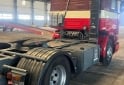 Camiones y Grúas - Vendo , posibilidad de permuta - En Venta
