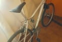 Deportes - Bicicleta Profesional de Pista/Ruta rodado 26     Excelente estado! - En Venta