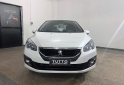Autos - Peugeot 308 Allure gps 2018 Diesel 126000Km - En Venta