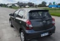 Autos - Toyota Etios 2021 Nafta 80000Km - En Venta