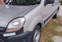 Utilitarios - Renault Kangoo 2015 GNC 111111Km - En Venta