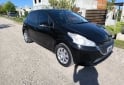 Autos - Peugeot 208 2013 Nafta 240000Km - En Venta