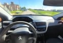 Autos - Peugeot 208 2013 Nafta 240000Km - En Venta