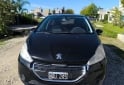 Autos - Peugeot 208 2013 Nafta 240000Km - En Venta