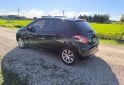 Autos - Peugeot 208 2013 Nafta 240000Km - En Venta