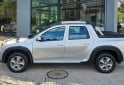 Camionetas - Renault OROCH OUTSIDER 2.0 NAV 2018 GNC 115000Km - En Venta