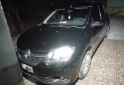 Autos - Renault Logan expresi�n 1.6 2014 GNC 130000Km - En Venta