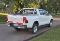 Camionetas - Toyota Hilux srv 2017 Diesel 129000Km - En Venta