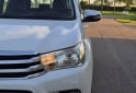 Camionetas - Toyota Hilux srv 2017 Diesel 129000Km - En Venta
