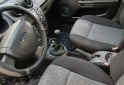 Autos - Ford Fiesta ambiente l�nea nue 2012 Nafta 115000Km - En Venta