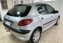 Autos - Peugeot 206 CONECTIVE 2010 Nafta 145000Km - En Venta