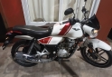 Motos - Bajaj V15 2018 Nafta 11500Km - En Venta