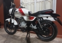 Motos - Bajaj V15 2018 Nafta 11500Km - En Venta