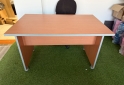 Hogar - Liquido escritorio con silla - En Venta