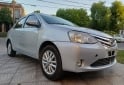 Autos - Toyota Etios XLS 2016 GNC 205000Km - En Venta