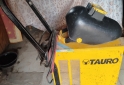Herramientas - Soldadora marca TAURO modelo TR280 monof�sica con m�scara de soldar - En Venta