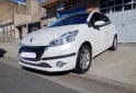 Autos - Peugeot 208 allure 2016 Nafta 64000Km - En Venta