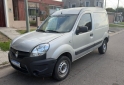 Utilitarios - Renault Kangoo 2017 Nafta 125000Km - En Venta