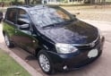Autos - Toyota ETIOS XLS 2013 Nafta 134000Km - En Venta