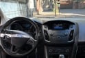 Autos - Ford Focus Se Plus 2015 Nafta 98800Km - En Venta