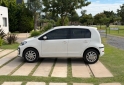 Autos - Volkswagen Up High 2017 Nafta 82000Km - En Venta