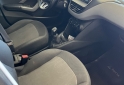 Autos - Peugeot 208 2016 Nafta 124000Km - En Venta