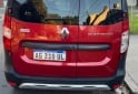 Utilitarios - Renault Kangoo stepway 2023 Nafta 23000Km - En Venta