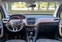 Autos - Peugeot 2008 2018 GNC 230000Km - En Venta