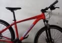 Deportes - Rod 29 cuadro ALUMINIO con SUSPENSI�N LLANTAS DOBLE PARED FRENO A DISCO zona centro rosario  Marca VENZO - En Venta