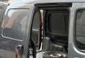 Utilitarios - Renault Kangoo 2017 Diesel 200000Km - En Venta