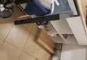 Otros - Mesada de madera con frente estantes y cajomes para uso comercial - En Venta