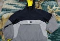 Indumentaria - Campera dc igual a nueva - En Venta