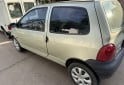 Autos - Renault twingo 2000 Nafta 200000Km - En Venta