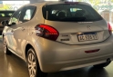 Autos - Peugeot 208 2018 Nafta 64000Km - En Venta