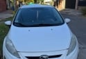 Autos - Ford Fiesta Kinetic Titanium 2012 Nafta 174000Km - En Venta