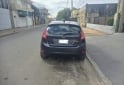 Autos - Ford Fiesta Kinetic Titanium 2013 Nafta 198436Km - En Venta