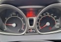 Autos - Ford Fiesta Kinetic Titanium 2013 Nafta 198436Km - En Venta