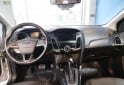 Autos - Ford Focus 5p titanium AT 2017 Nafta 117000Km - En Venta