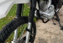 Motos - Motomel Skua 150 v6 2023 Nafta 24000Km - En Venta