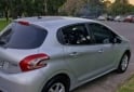 Autos - Peugeot 208 touchscreen 1.5 titul 2014 Nafta 120000Km - En Venta