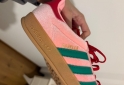 Indumentaria - Zapatillas Adidas Gazelle - En Venta
