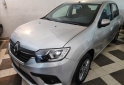 Autos - Renault Logan 2022 GNC 92000Km - En Venta