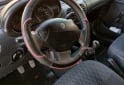 Utilitarios - Renault Kangoo 2015 GNC 150000Km - En Venta