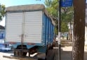 Camiones y Gr�as - Ford 600 con Caja Paquetera - En Venta